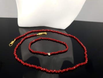 Natuurlijke rode spinel edelsteen / Armbandlengte 18 cm /