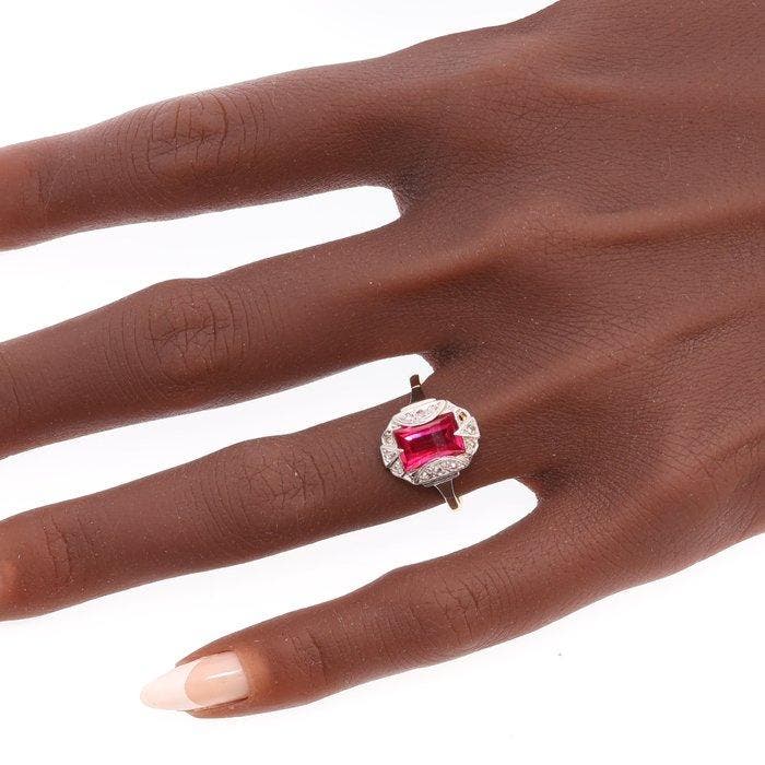 Ring - 18 karaat Geel goud, Witgoud - 2.20ct. tw. Robijn -, Handtassen en Accessoires, Ringen