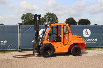 Veiling: Ruw-terreinheftruck Mast Explorer H30DSI 2WD Diesel, Ophalen