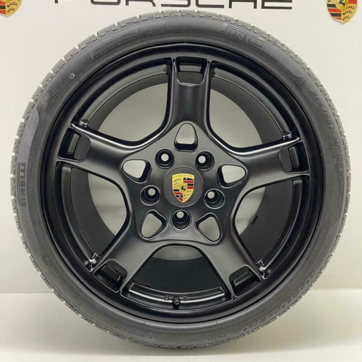 Porsche 997 2/4 ORIGINELE 19 inch Carrera S met winterbanden, Auto-onderdelen, Banden en Velgen, 19 inch, Winterbanden, 295 mm