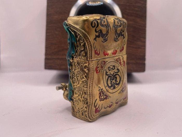 Zippo - EXCEPTIONNEL COFFRET ZIPPO avec ZIPPO SON GOKU SINGE, Collections, Articles de fumeurs, Briquets & Boîtes d'allumettes