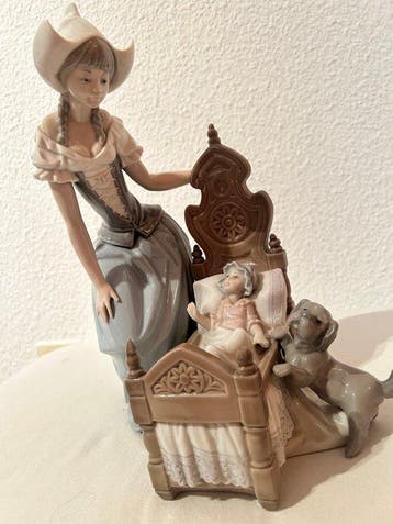 Lladró - Figure - Holandesa con bebe - Porcelaine