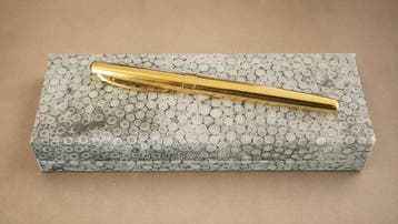Yves Saint Laurent - Unknown - Zonder minimumprijs - Pen, Verzamelen, Nieuw
