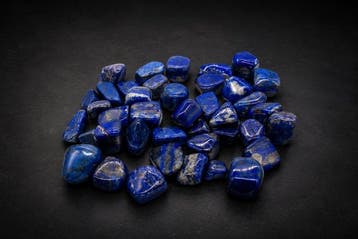 ***GEEN BIEDING*** Natuurlijke Lapis Lazuli Gepolijste