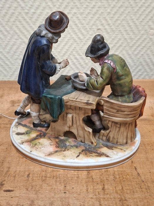 sculptuur, Scène de genre – Thuringe – circa 1900 – marque, Antiquités & Art, Antiquités | Verre & Cristal