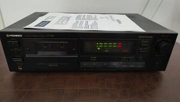 Pioneer - CT-335 / Single-Deck 2-Head Audiocassette deck