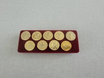 De gouden munten van de bekers van Barça. 24 k., Nieuw