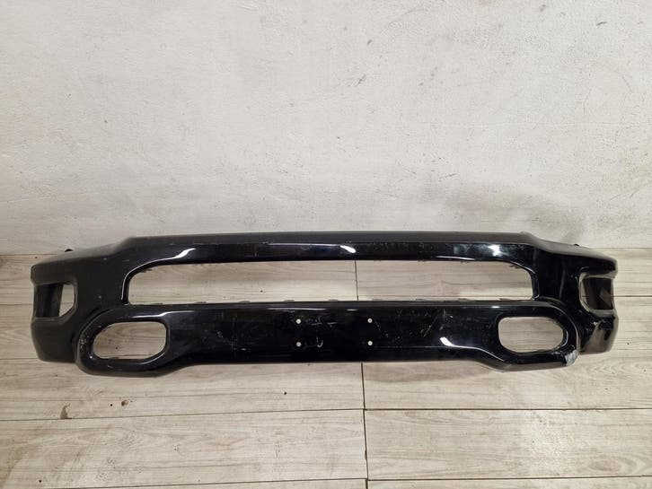 voorbumper DODGE RAM 1500 2019-, Auto-onderdelen, Carrosserie, Gebruikt, Verzenden