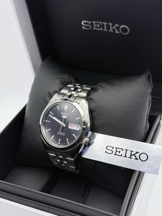 Seiko - Seiko 5 Automatic Day-Date - Zonder minimumprijs -, Handtassen en Accessoires, Horloges | Antiek