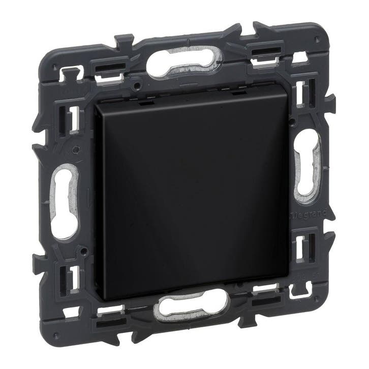 Dispositif complet de sortie de câble Legrand noir avec, Bricolage & Construction, Électricité & Câbles, Envoi