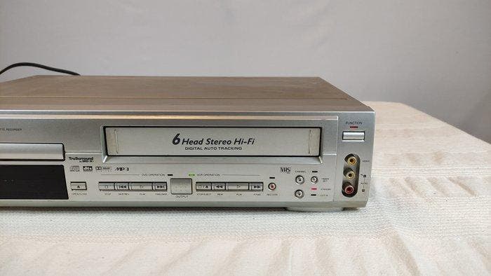 funai - DPVR-2600 DVD/VHS Combi Recorder – 6 Head Stereo, Collections, Appareils photo & Matériel cinématographique