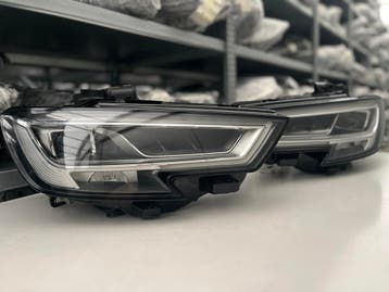 AUDI A3 LIFT MATRIX KOPLAMP R L 8V0941035 8V0941036, Verzenden, Gebruikt, Audi