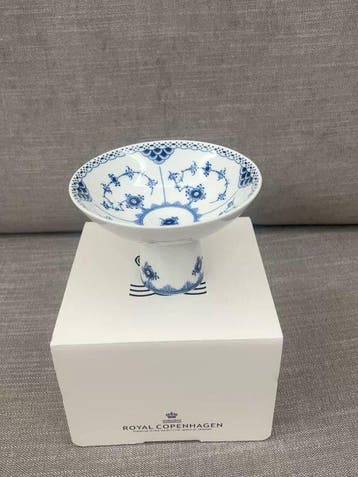 Royal Copenhagen Blue Fluted Full Lace Hand-Painted Pierced