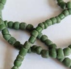 Oud-Birmaans, Samonvallei Groen Archaïsch Glas Kettingkralen