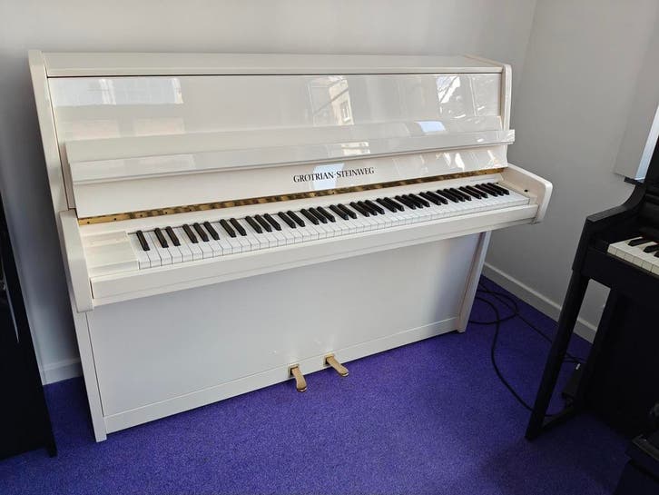 Grotrian-Steinweg 108 (1989), Musique & Instruments, Pianos, Envoi