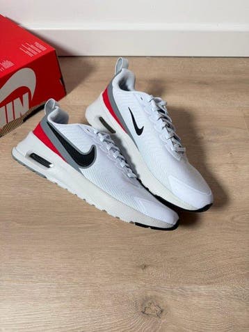 Nike - Air Max Nuaxis - Sneakers - Maat: EU 44 - Nieuw met, Nieuw