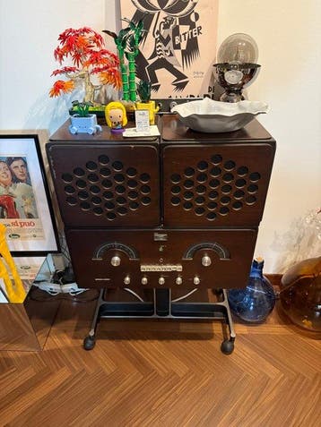 Brionvega - RR 126 Modulaire Stereo Radio-Phonograaf Console