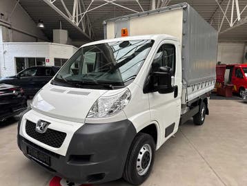 Online veiling - 2011 Peugeot Boxer eerste eigenaar, Nieuw