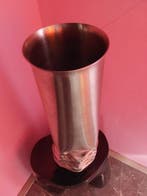 Ronald A. Westerhuis - Vaas - Aluminium - Crush flower vase