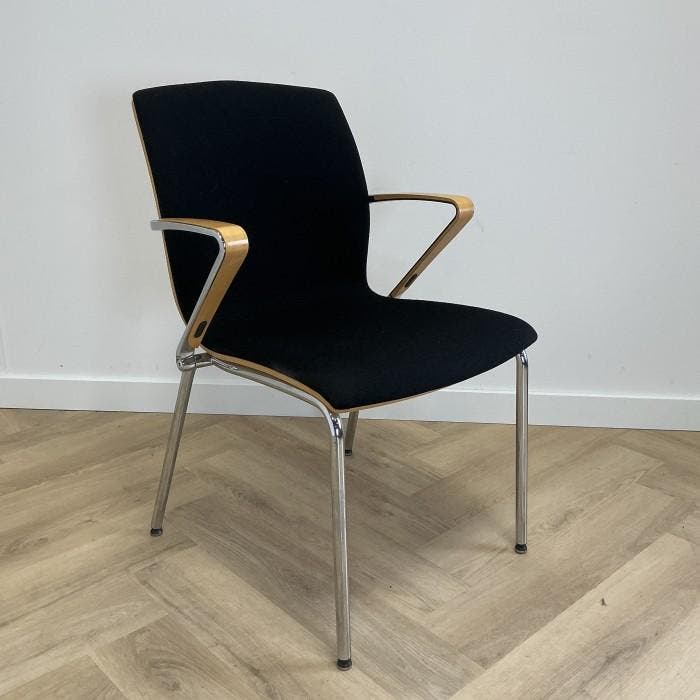 Draber vergaderstoel / stapelbaar,  zwart/hout en chroom, Maison & Meubles, Chaises