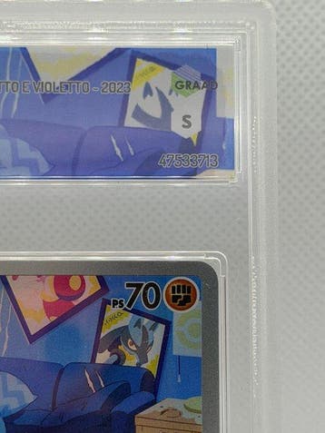Pokémon - 1 Graded card - Riolu ITA 215 Foil - Graad 8 -