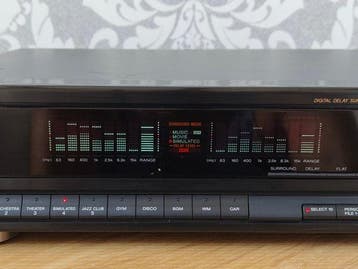 Sony - SEQ D-705 Stereo grafische equalizer, TV, Hi-fi & Vidéo