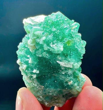 Tourmaline) Kristallen op matrix - Hoogte: 52 mm - Breedte: