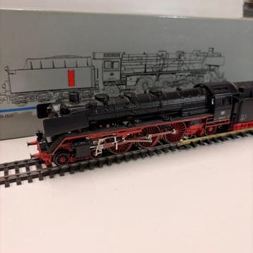 Märklin H0 - 3795 - Stoomlocomotief met tender (1) - BR 003