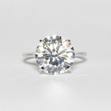 Zonder minimumprijs - Ring - 18 karaat Witgoud - 5.01ct. tw., Nieuw