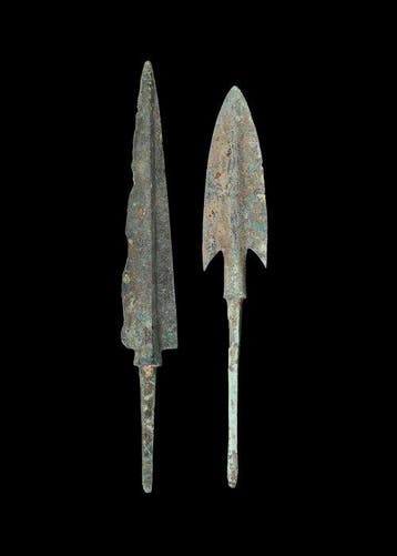 Âge du bronze Bronze Paire de pointes de flèche (Sans prix