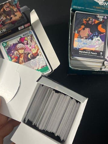 Bandai - 2500 Bulk kaarten - One Piece - Monkey D. Luffy, Hobby en Vrije tijd, Nieuw