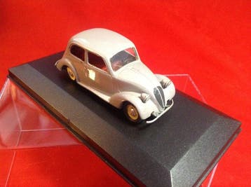 King Models - made in Rome, Italy 1:43 - Model raceauto -