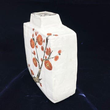 Vase - Chef-dœuvre de la poterie Mino — Fleur de prune —