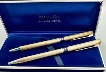 Aurora - 334 Set - Balpen, Verzamelen, Pennenverzamelingen, Nieuw
