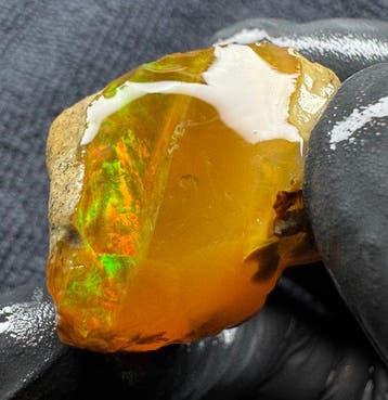 Opaal Ruw- 15.7 g