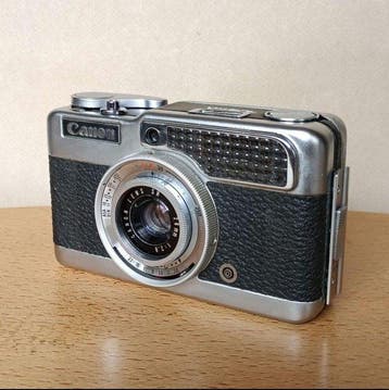 Canon Demi Half-Frame 35mm Camera - Canon SH 28mm f/2.8 Lens, Nieuw