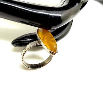 Vintage ring met natuurlijk Baltisch amber - Barnsteen -, Nieuw