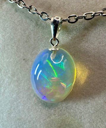 Opaal Sieraden - Hoogte: 23.5 mm - Breedte: 12.5 mm- 1.17 g