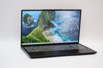 Powerhouse laptop: Skikk Freya II | Intel Core i7-1360P