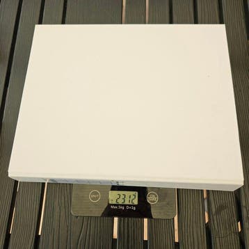 Wereld. 8.5 kg 1890s/2000s in 3 albums, pocket danish, Postzegels en Munten