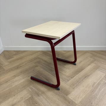 Eromes schooltafel (groene stip) | nieuwblad ahorn blad, Huis en Inrichting, Tafelonderdelen, Gebruikt