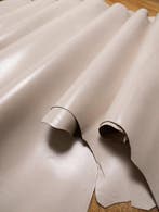 B431 - 490 x 69 cm - Sette fantastiche pelli di vitello -