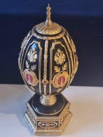 Œuf Fabergé - Oeuf échecs Collector de la maison Fabergé &, Antiquités & Art