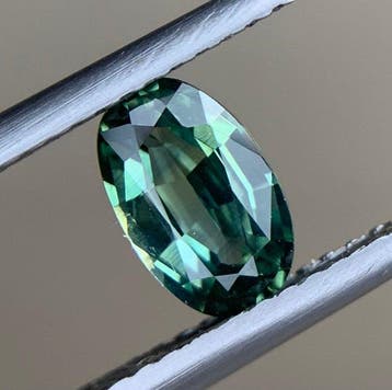 Zonder minimumprijs Groen Saffier - 1.02 ct - nternational, Handtassen en Accessoires, Nieuw
