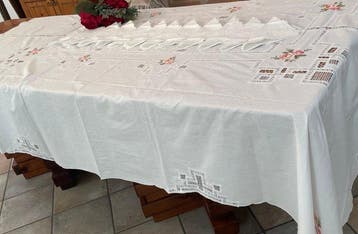 ricami fatti a mano punto croce - Tafelkleed (13) - 250 cm -