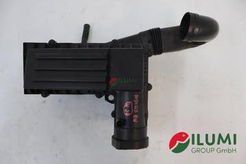 luchtfilter behuizing Audi Q3 8U 2.0TDI 8U0129618B, Verzenden, Gebruikt