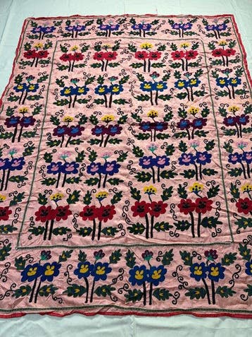 Suzane Kilim - Suzane Tapijt, Bankhoes, Bedhoes,, Antiek en Kunst
