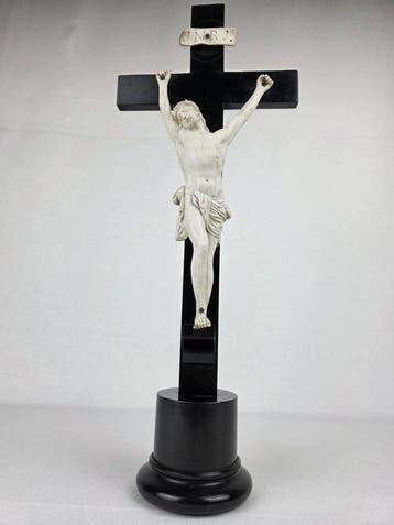 Crucifix - Hout, Koekje - 1800-1850 - Grote altaarkruis - 45, Antiek en Kunst