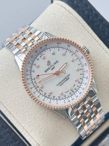Breitling - Navitimer Automatic 35-Mother-of-pearl dial,