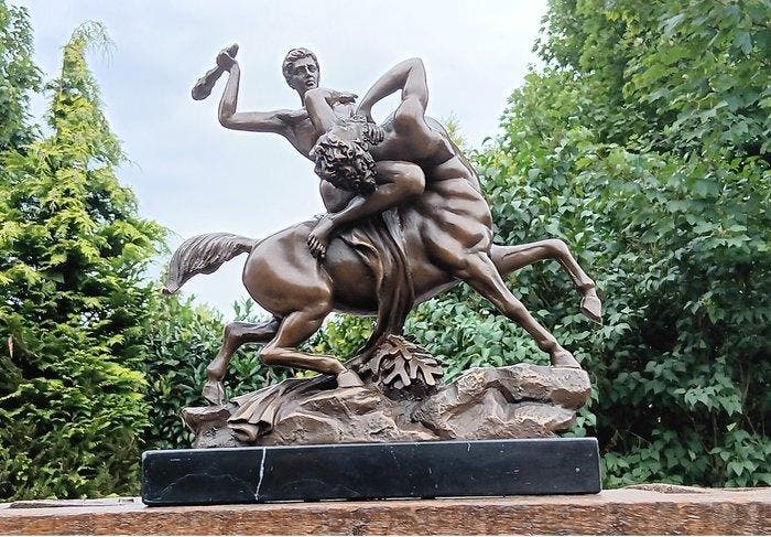 sculptuur, theseus die de centaur bianor slaat - 25 cm -, Antiek en Kunst, Kunst | Designobjecten